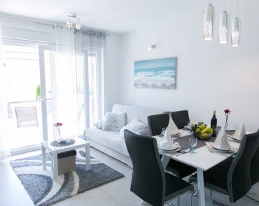 Living room and exit to the balcony - Apartment 2 (4+2)